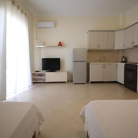 Sunset Apartments Berdenesh Sarandë Exteriér fotografie