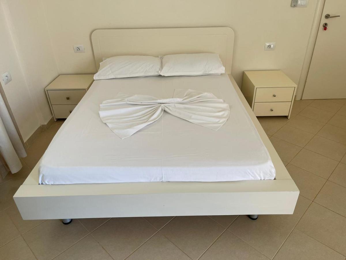 Sunset Apartments Berdenesh Sarandë Exteriér fotografie