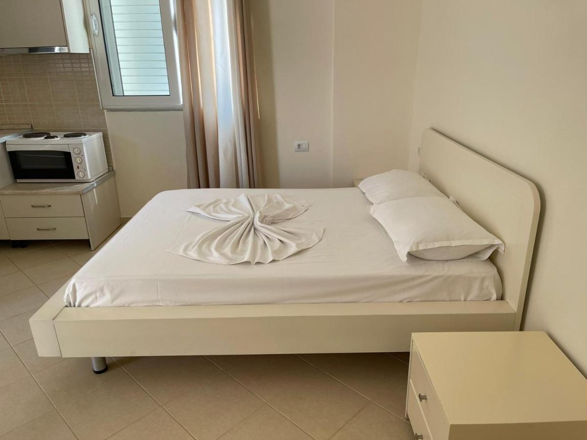 Sunset Apartments Berdenesh Sarandë Exteriér fotografie