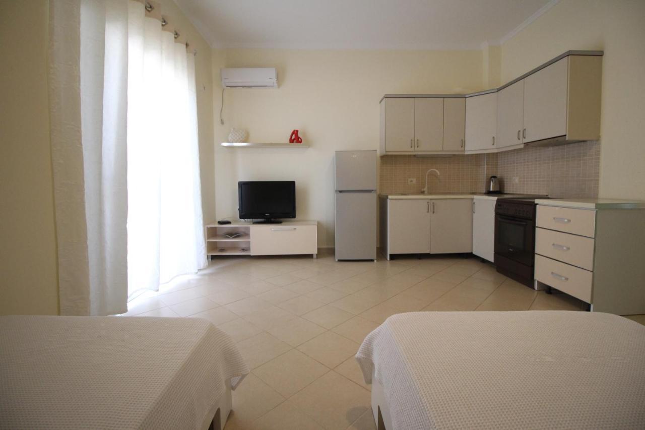 Sunset Apartments Berdenesh Sarandë Exteriér fotografie